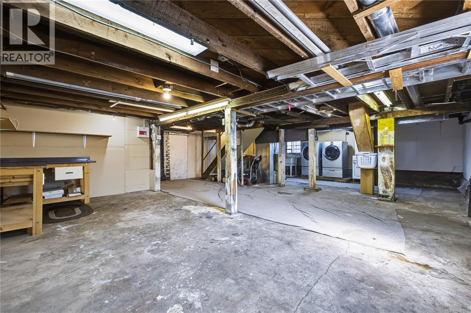 2449 Oregon Ave - 32