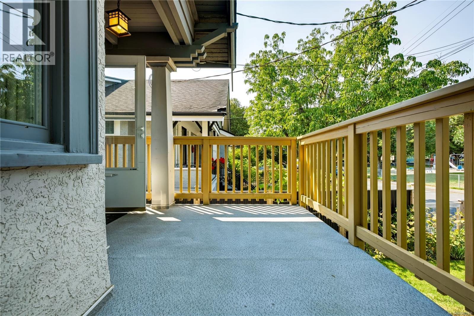 2449 Oregon Ave - 6
