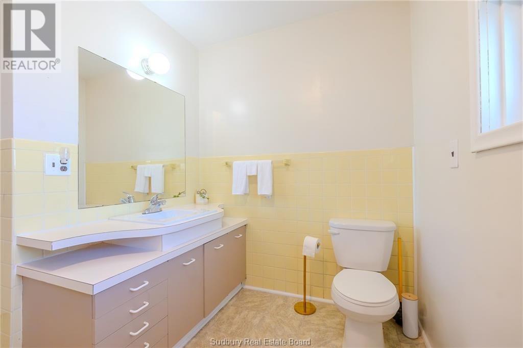 4853 Regional Road 55 - Image 24
