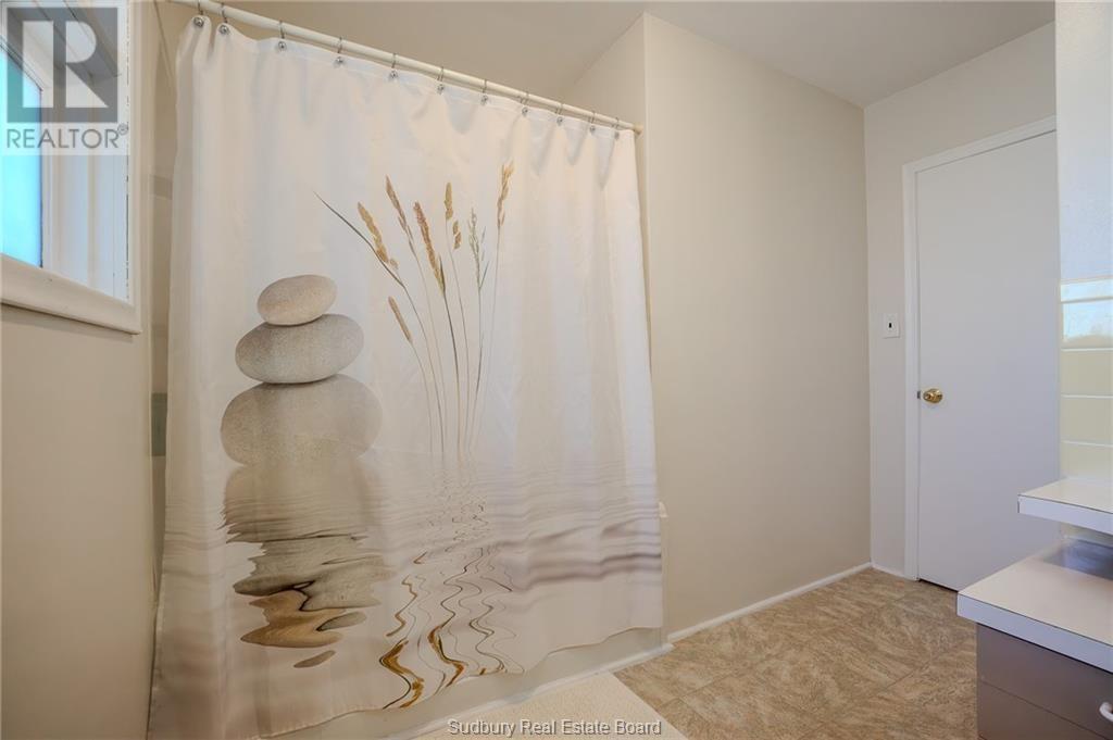 4853 Regional Road 55 - Image 25