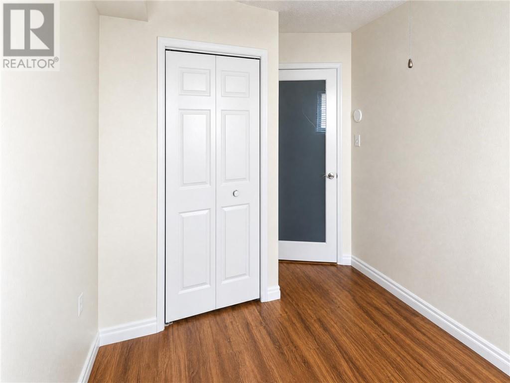 4463 Leger Crescent - Image 61