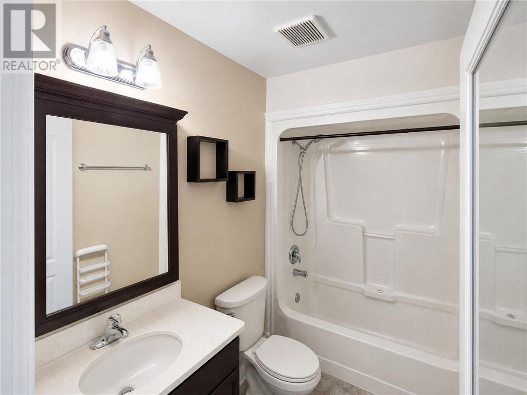4463 Leger Crescent - Image 65