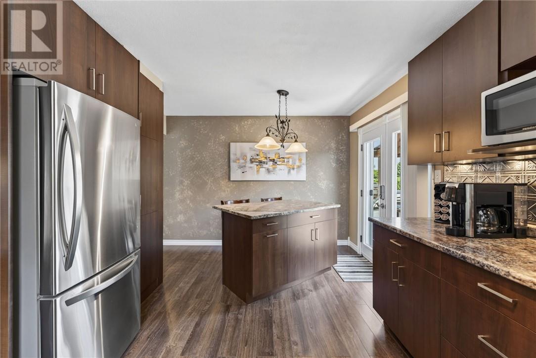4463 Leger Crescent - 19