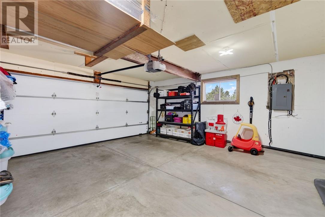 4463 Leger Crescent - Image 85