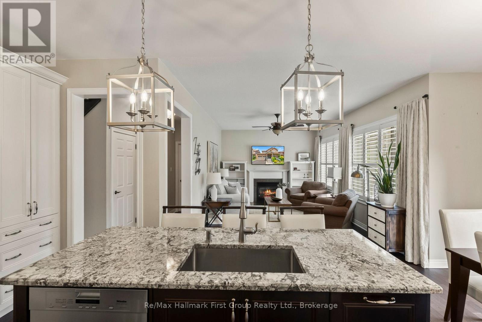 928 BLACK CHERRY DRIVE - Image 18