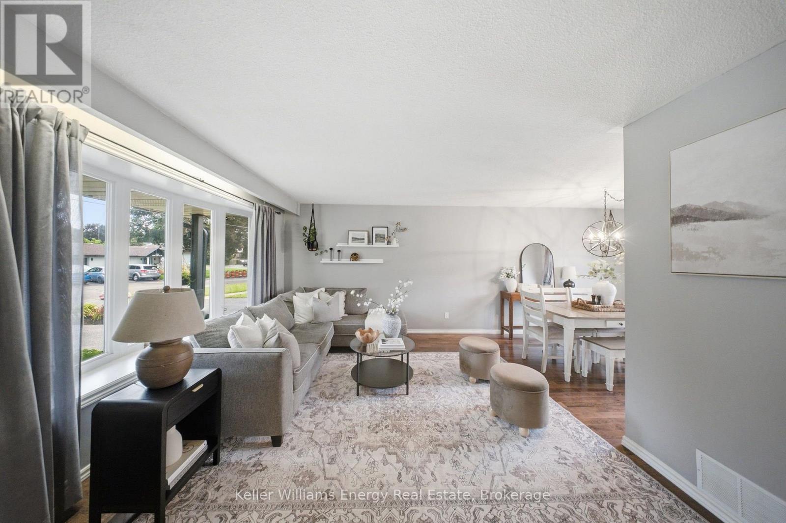 233 PHILLIP MURRAY AVENUE - Image 7