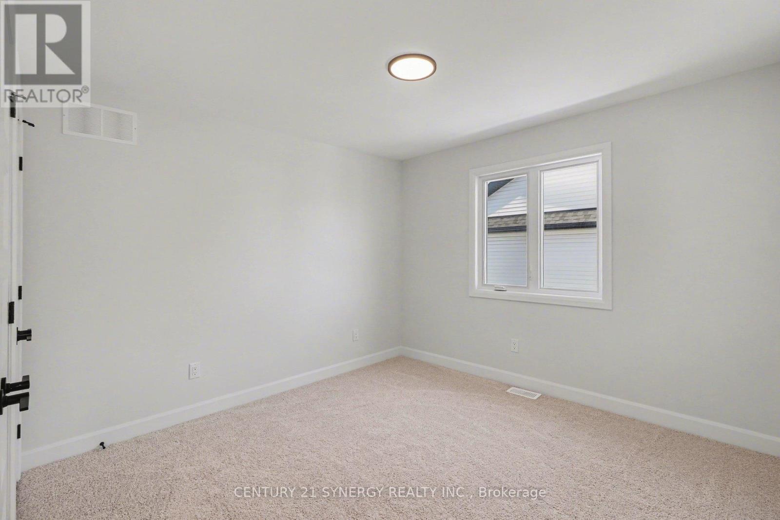 77 VILLENEUVE STREET - 29