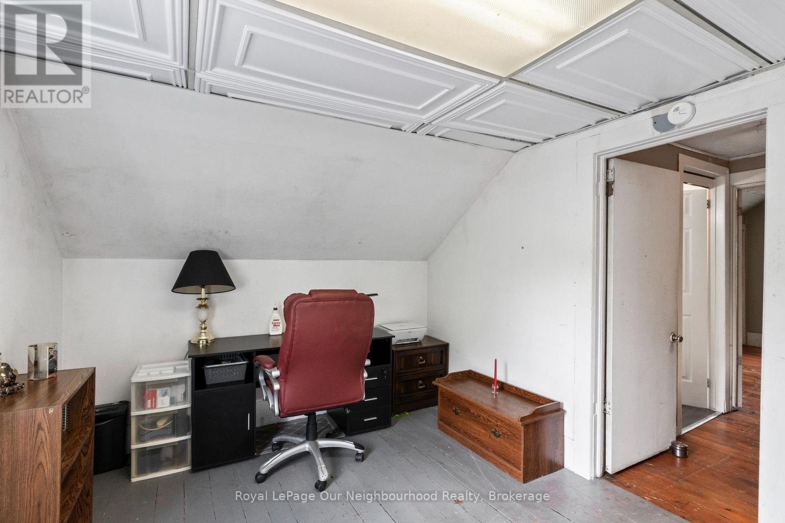 377 CRANDALL ROAD - Image 23