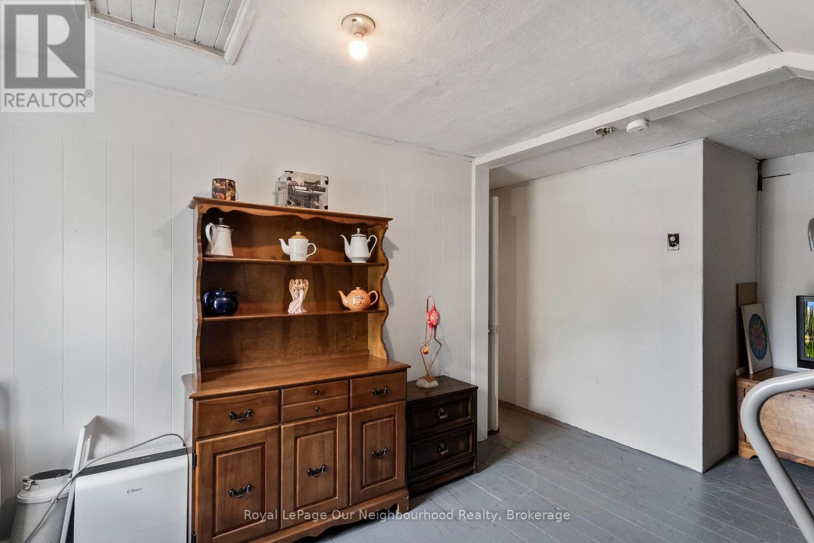 377 CRANDALL ROAD - Image 25