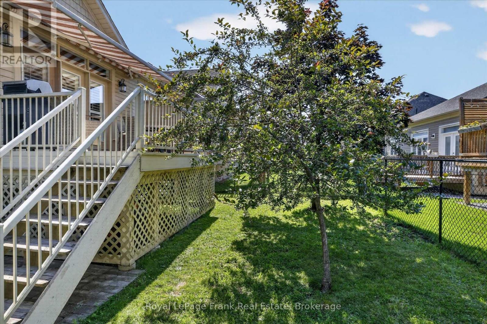 #43 22 LOCKSIDE DRIVE - 43