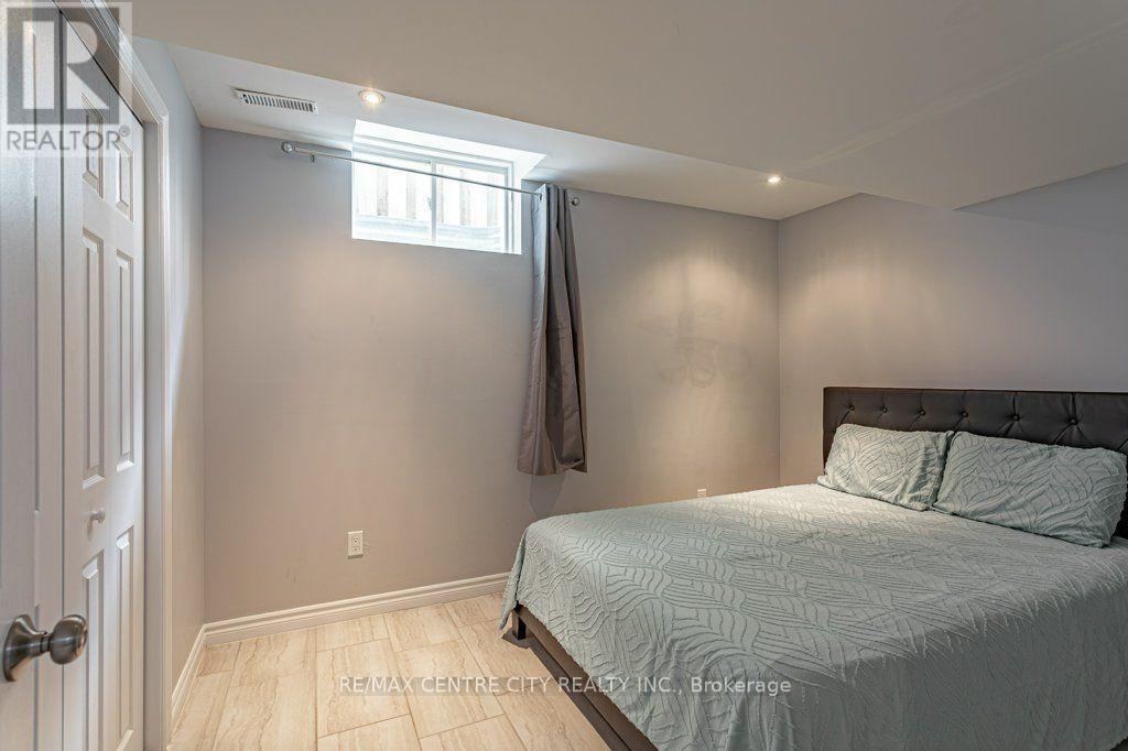 320 ROSSMORE COURT - Image 15
