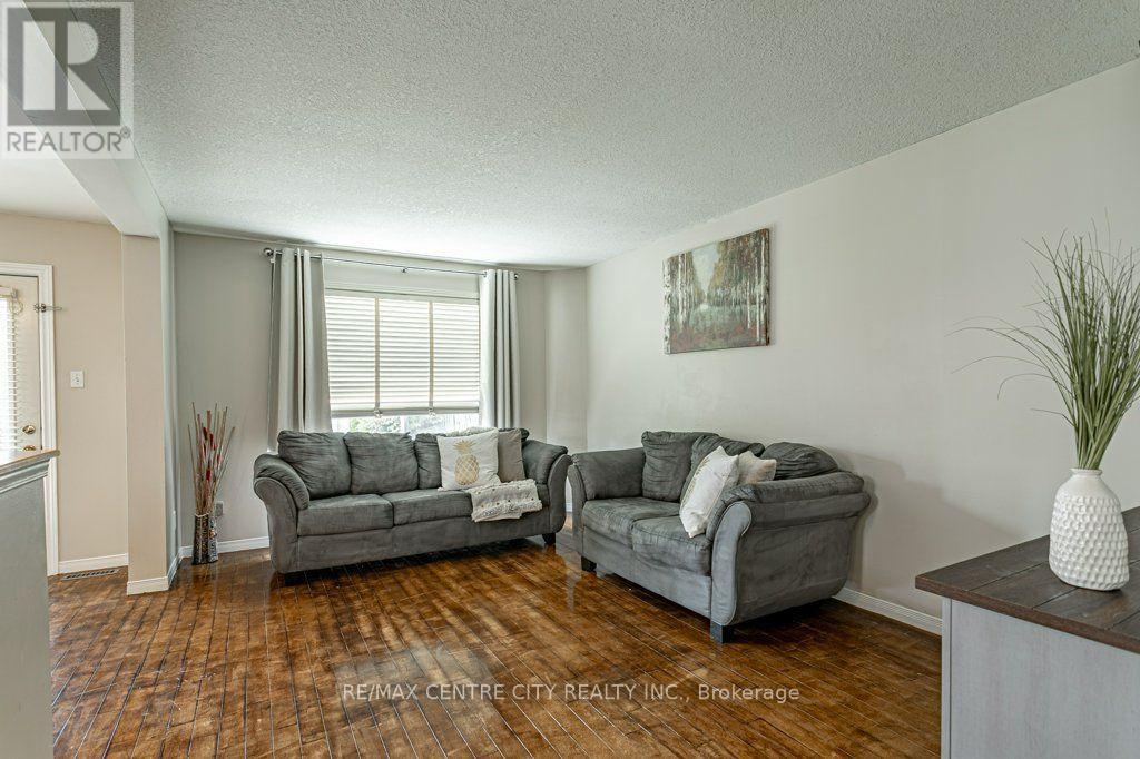 320 ROSSMORE COURT - Image 7