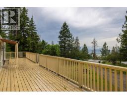 6439 Farmers Drive, Kelowna, BC V1P1A2 Photo 10