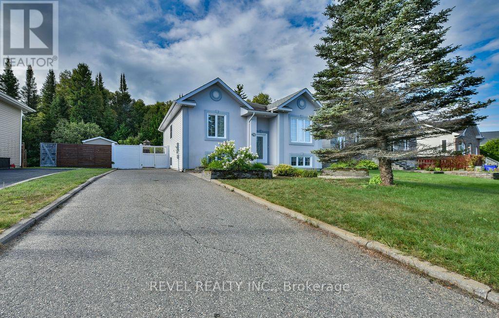 Property for sale at 73 JV BONHOMME BOULEVARD