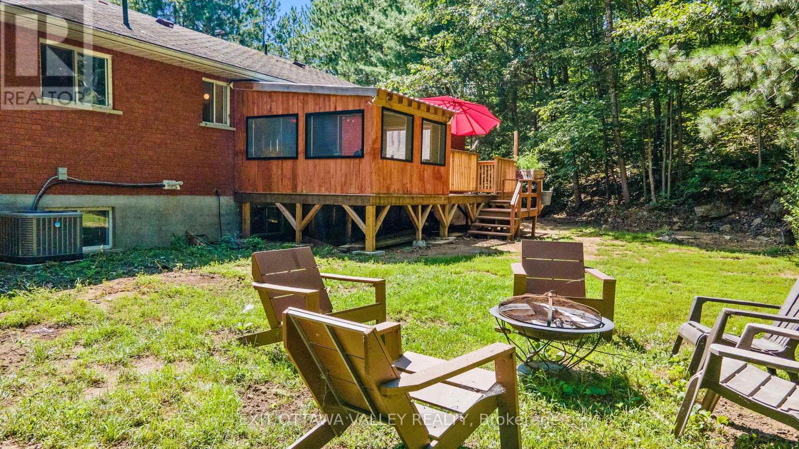 561 LONG LAKE ROAD - Image 12
