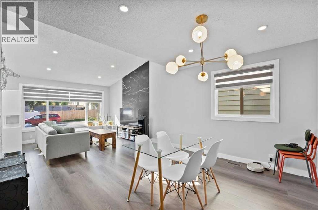 12 Cedargrove Road SW - 5