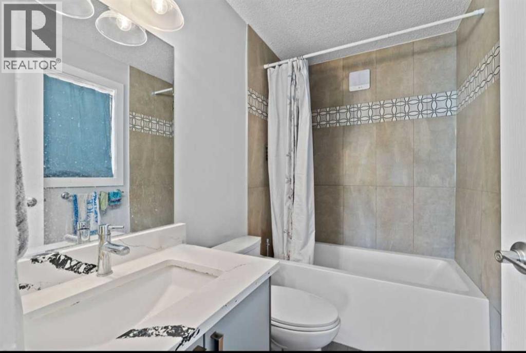12 Cedargrove Road SW - 14