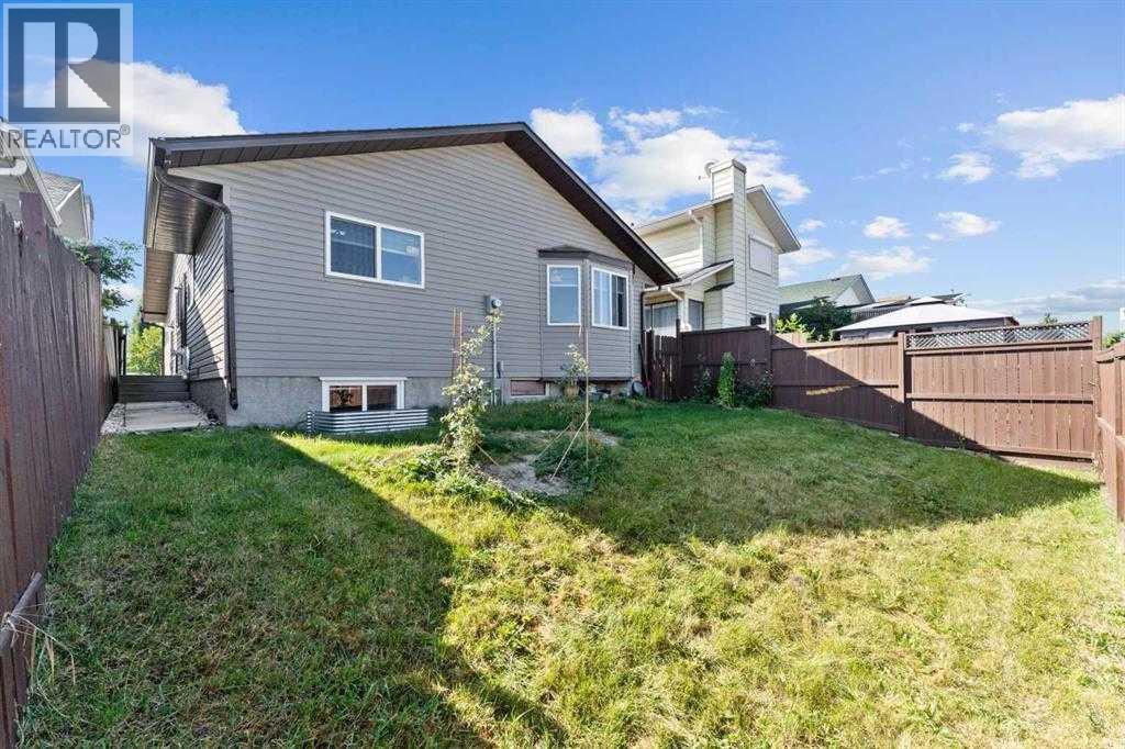 12 Cedargrove Road SW - 28