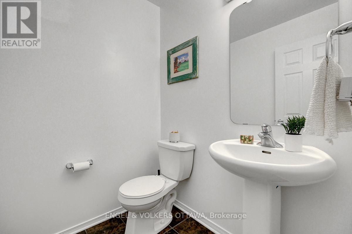 938 PAYER STREET - Image 18