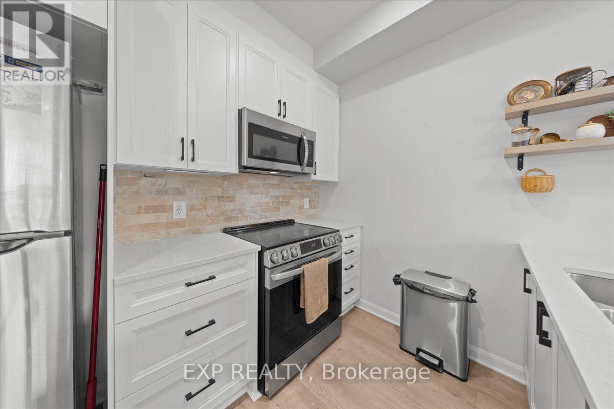 302 CLEARPATH PRIVATE - 16