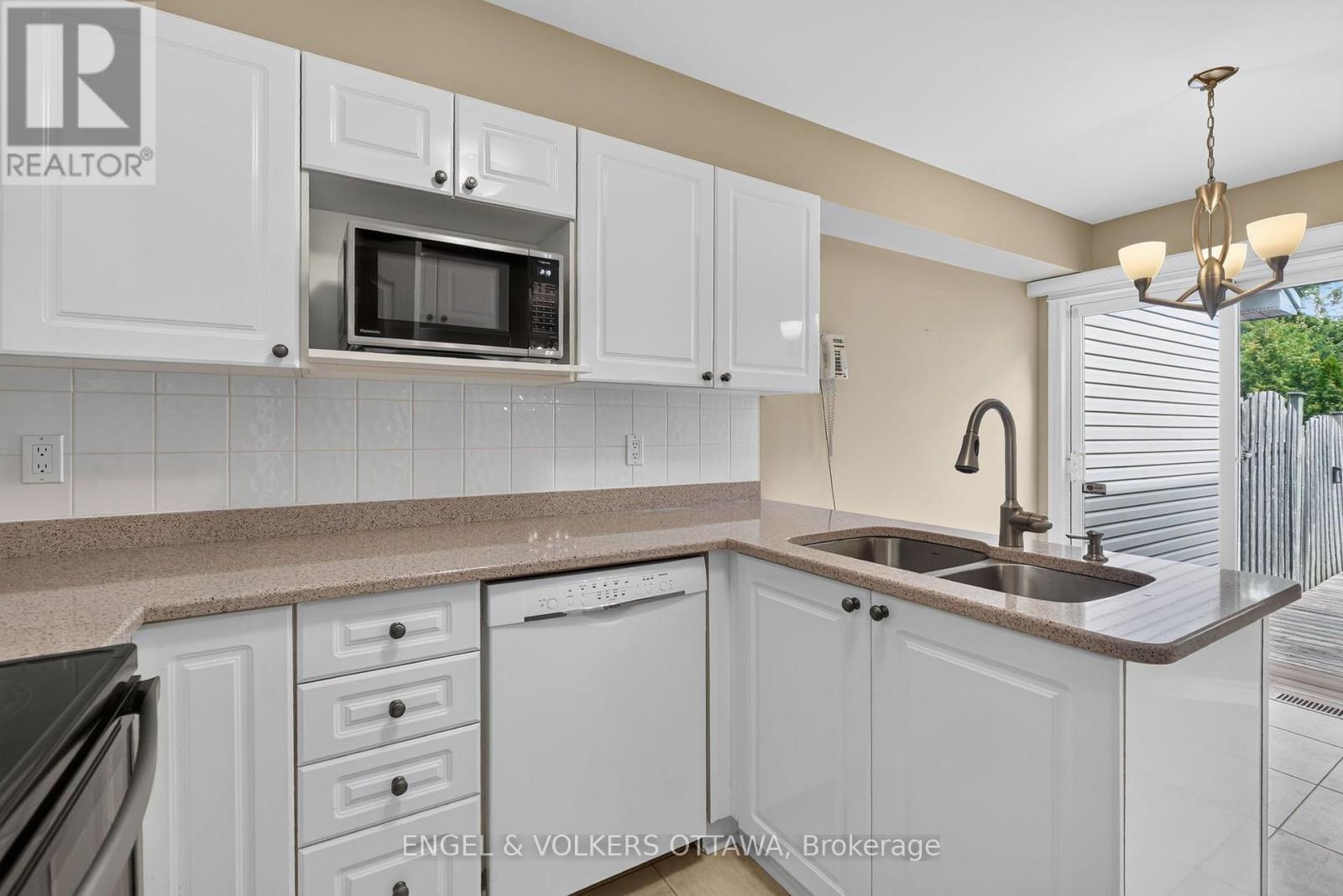173 HEARST WAY - Image 10