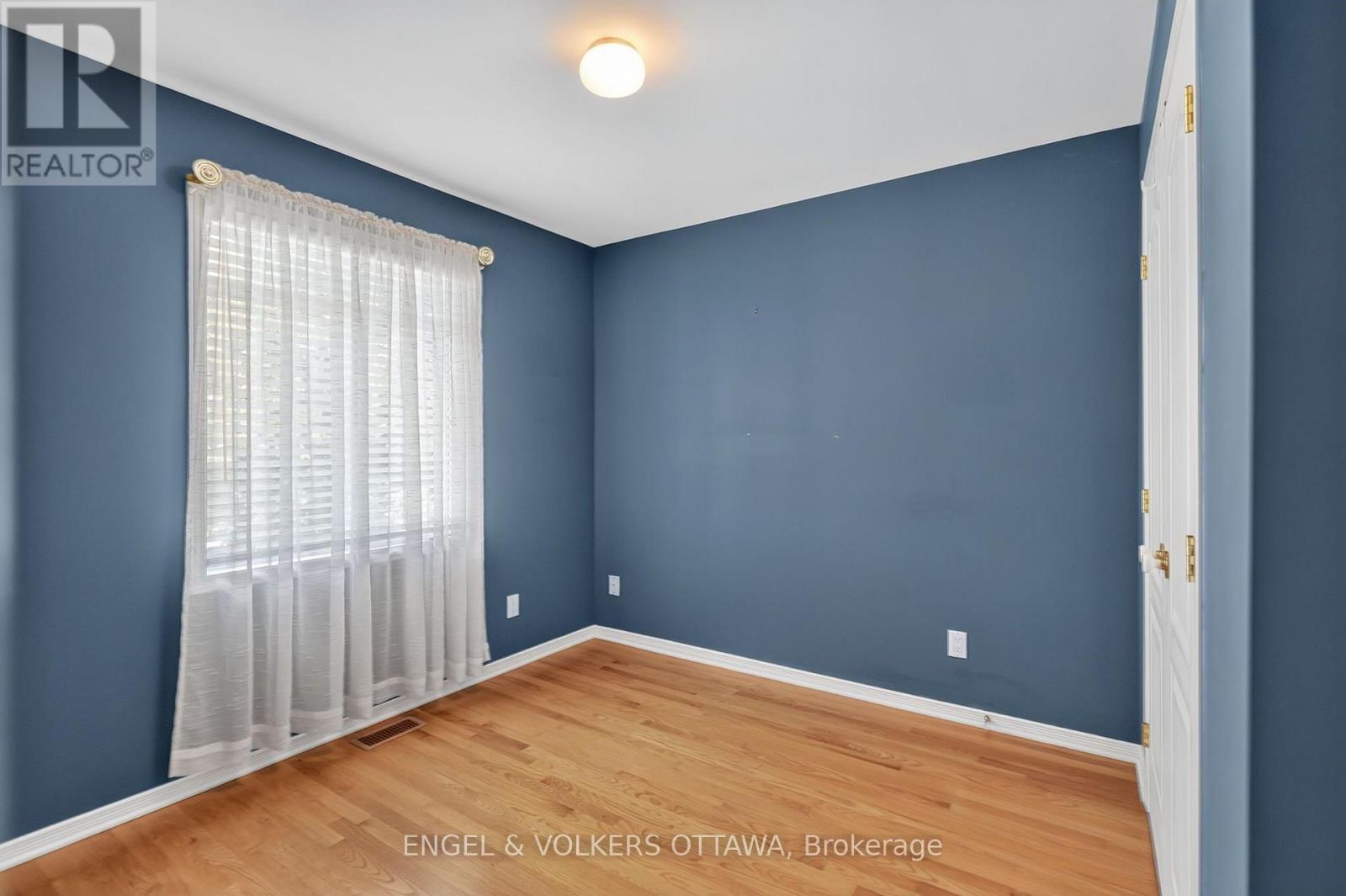 173 HEARST WAY - Image 19