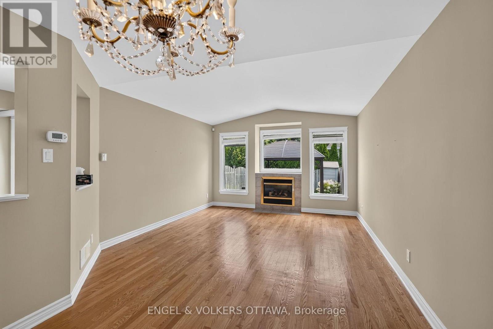 173 HEARST WAY - Image 8