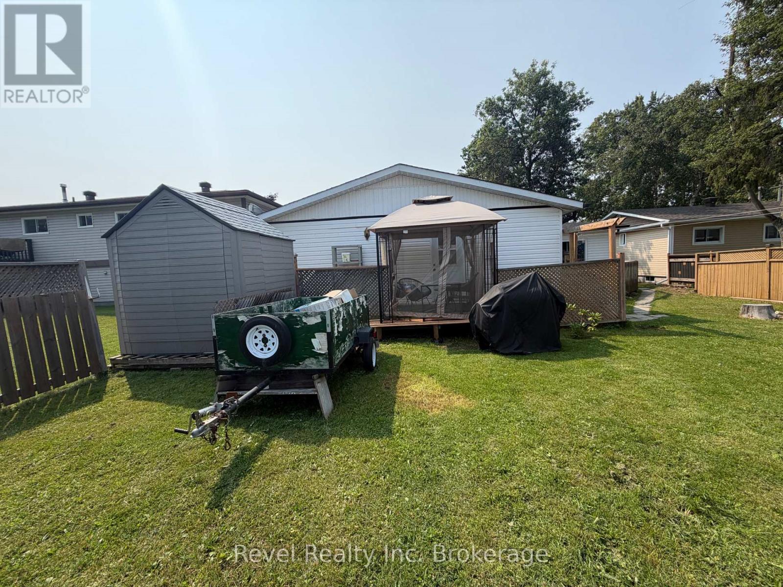 209 SALTER STREET - 7