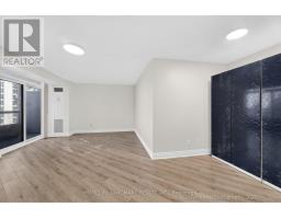 829 - 15 Northtown Way, Toronto, ON M2N7A2 Photo 10