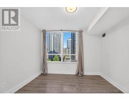 829 - 15 Northtown Way, Toronto, ON M2N7A2 Photo 21