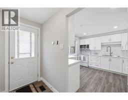25 Flint Drive, Kitchener, ON N2E1S8 Photo 15