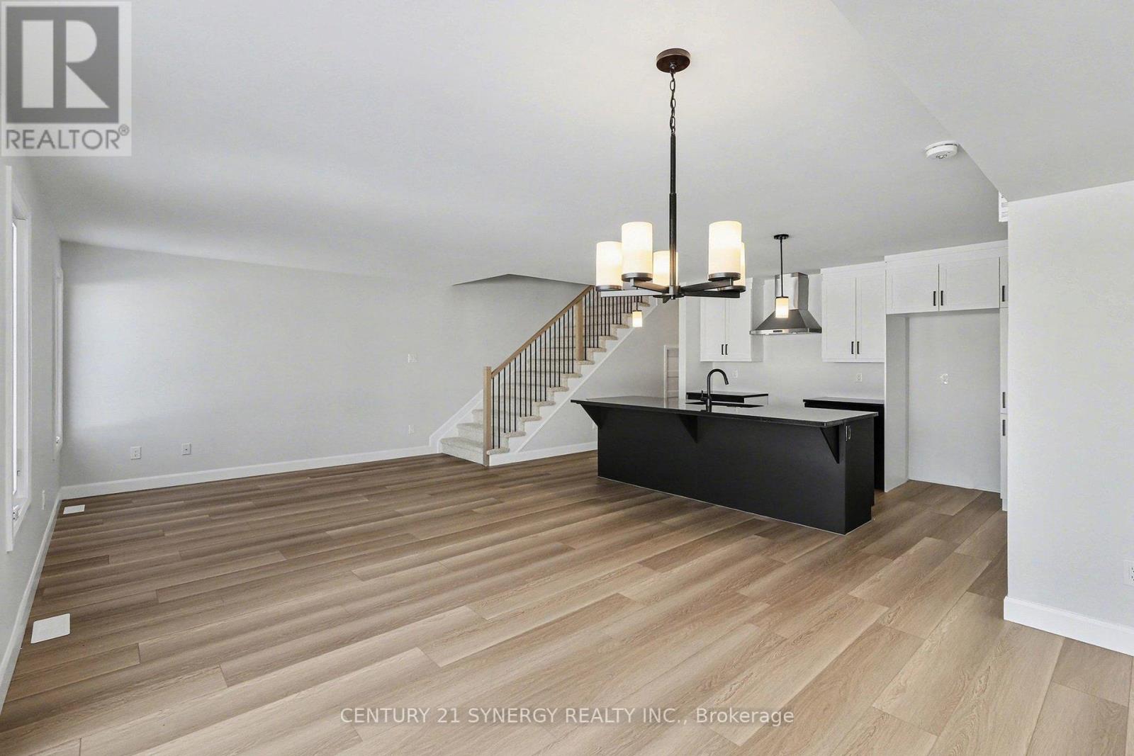 67 VILLENEUVE STREET - 10