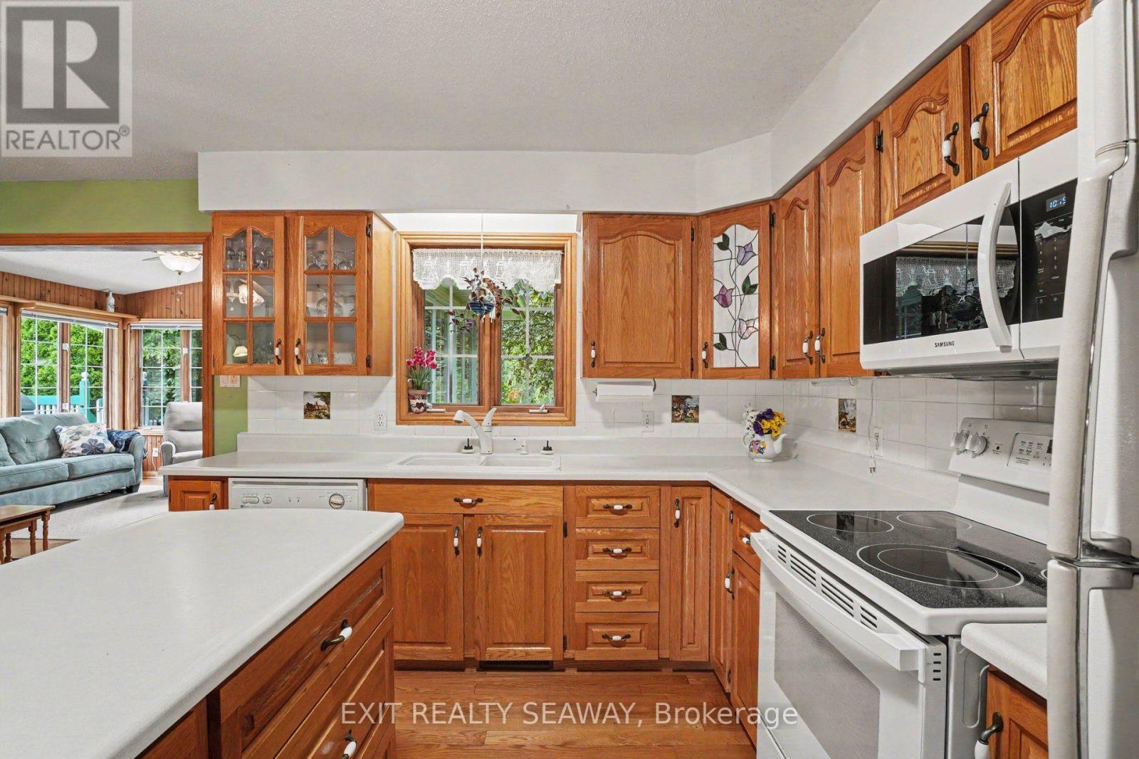 4557 CARMAN ROAD - Image 7