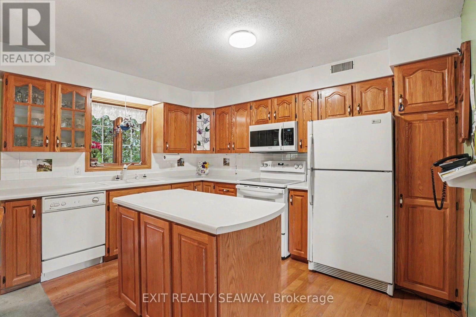 4557 CARMAN ROAD - Image 9