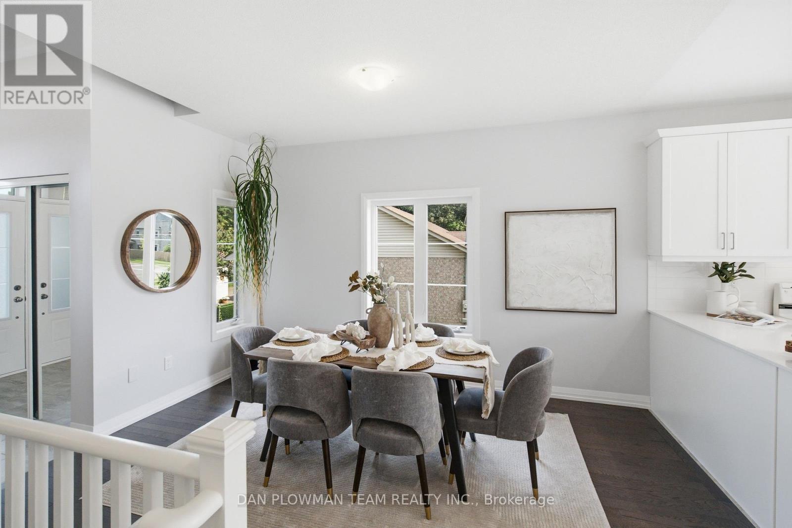 2 HOLTBY COURT - Image 7