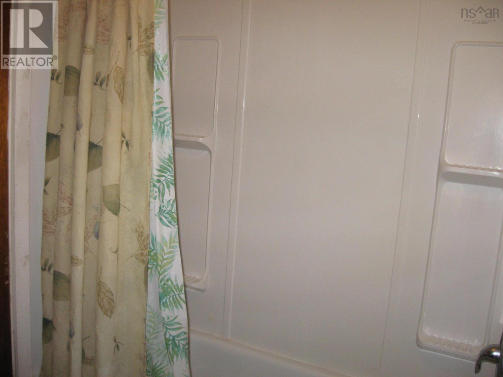 166 West Street - 14