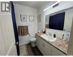 Bedroom - 58 Dunfield Crescent, Meadow Lake, SK S9X1C4 Photo 11