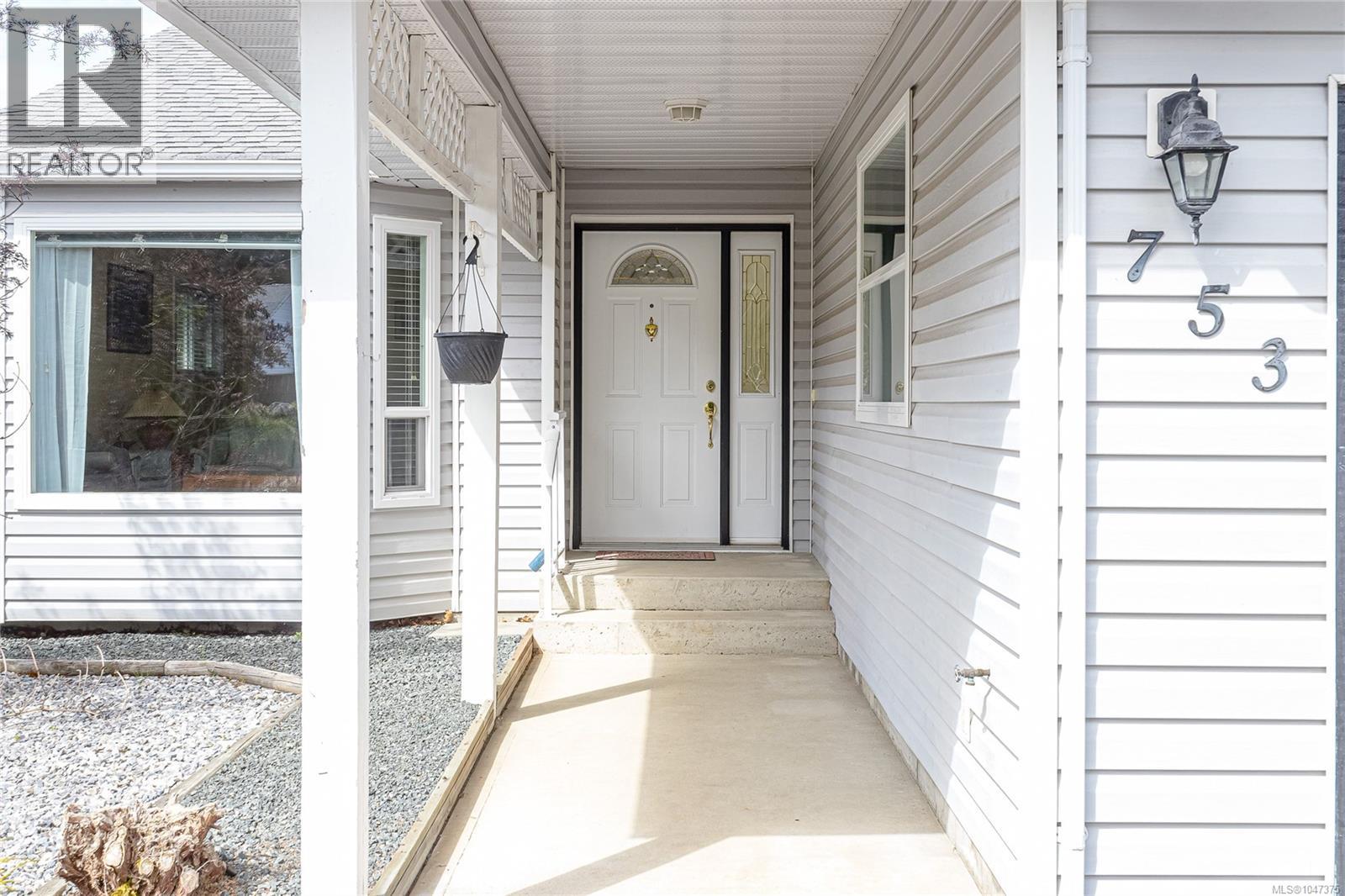 753 Soriel Rd, Parksville