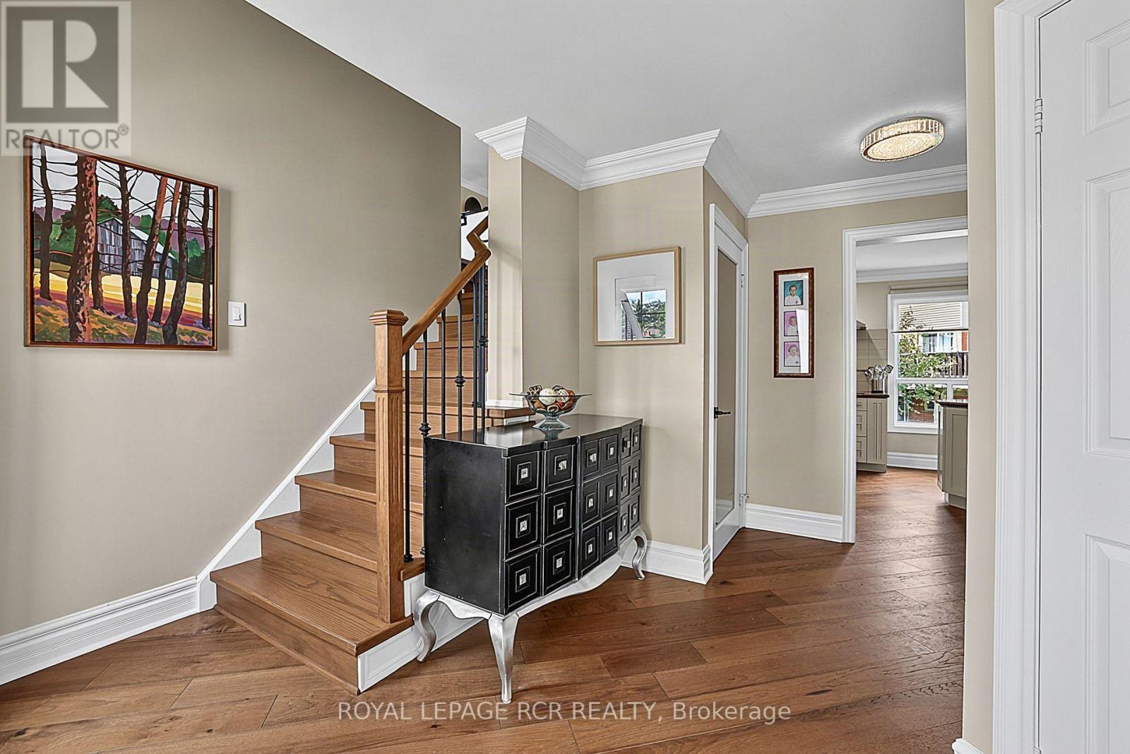 411 BUTLER COURT - 5