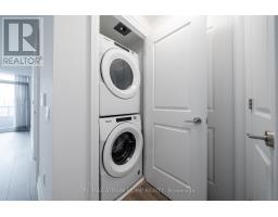 1004 - 10 Gatineau Drive, Vaughan, ON L4J0L2 Photo 16