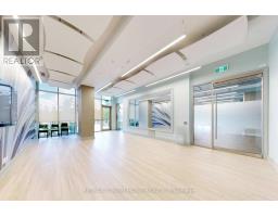 1004 - 10 Gatineau Drive, Vaughan, ON L4J0L2 Photo 21