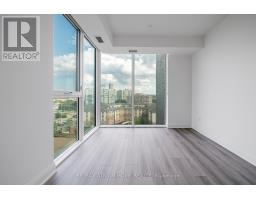1004 - 10 Gatineau Drive, Vaughan, ON L4J0L2 Photo 8