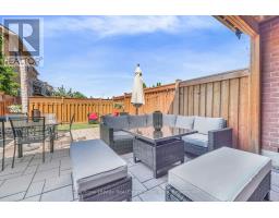 8 Prestwick Avenue, Vaughan, ON L6A2B6 Photo 40
