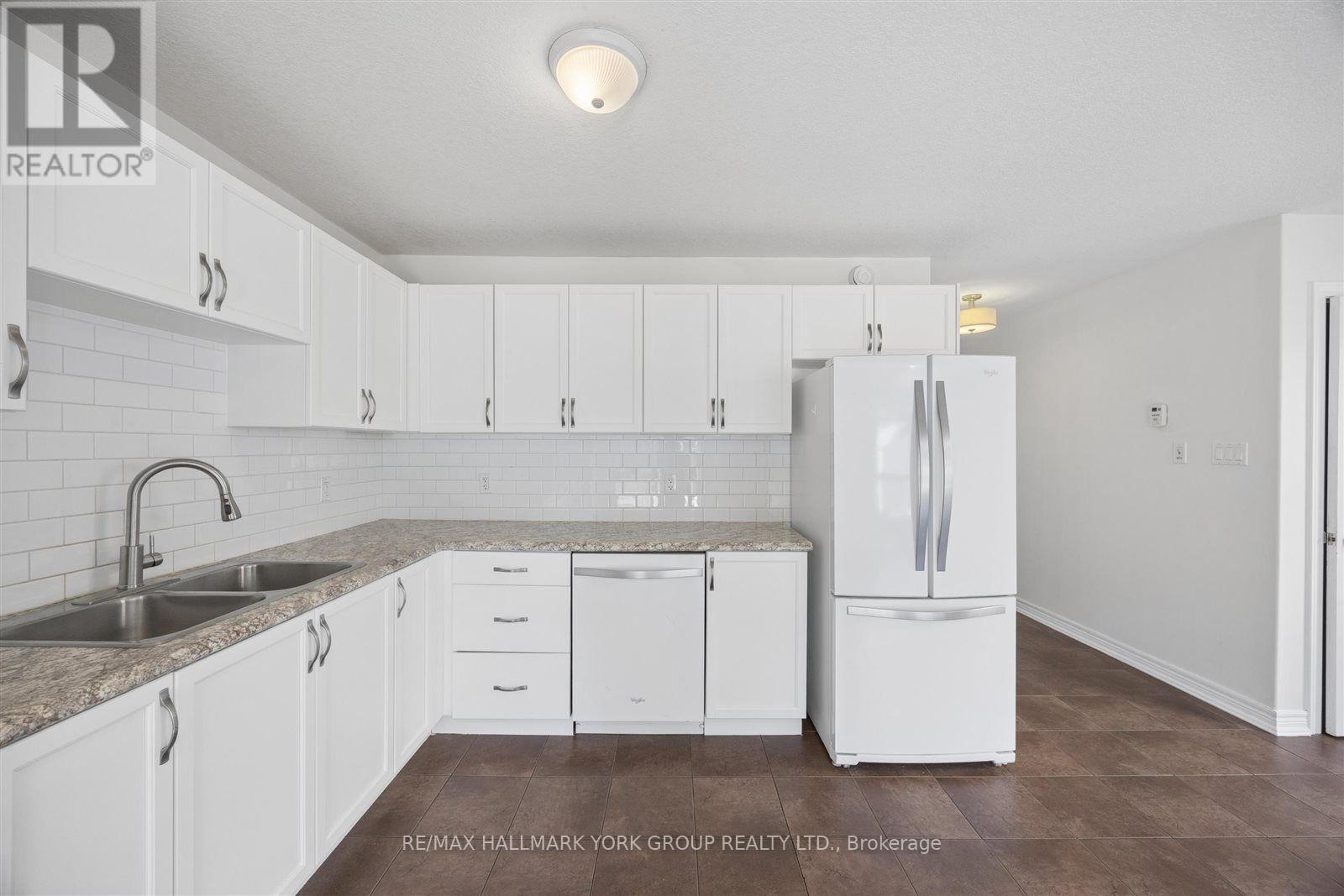132 BANTING CRESCENT - Image 15