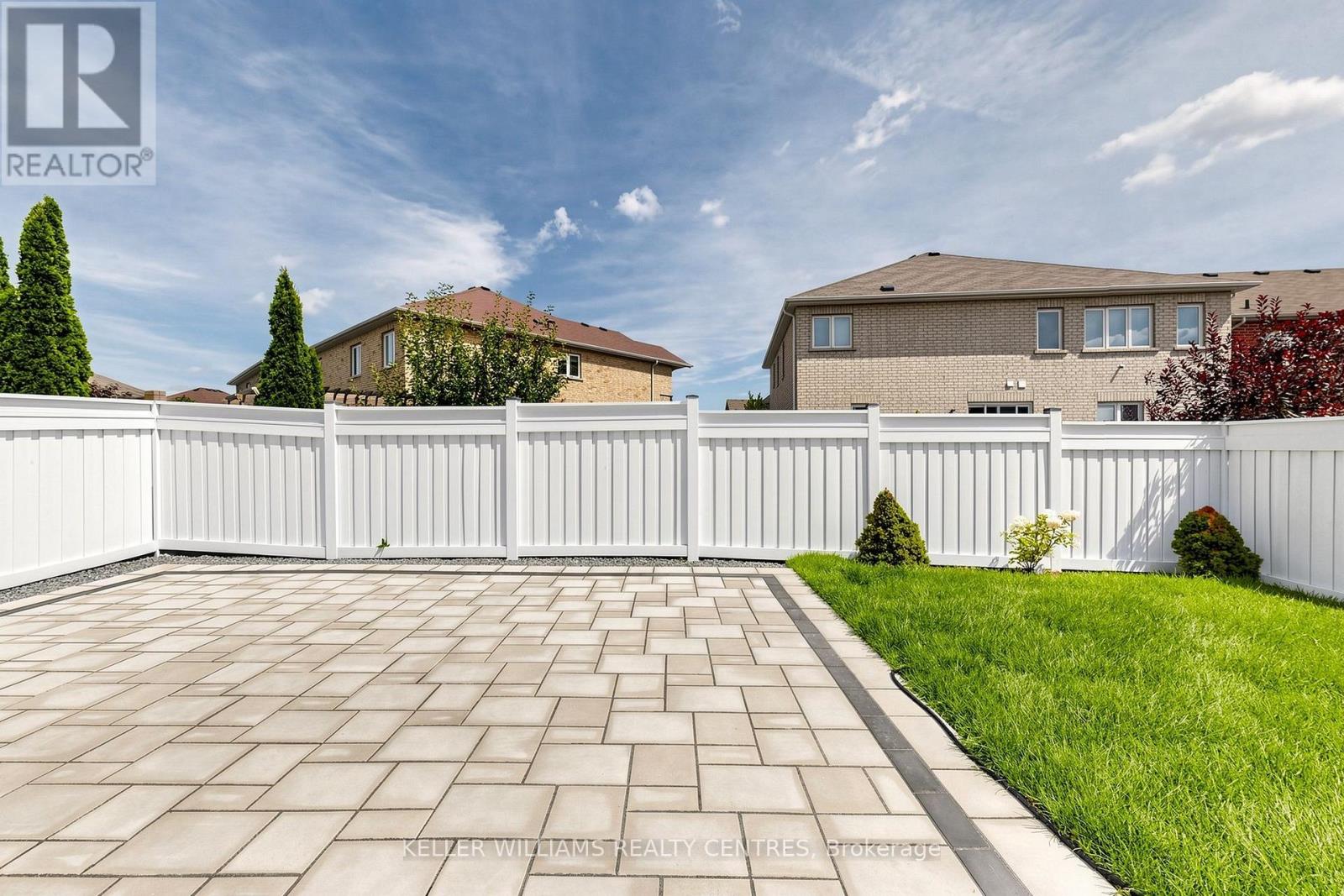 7 PHILIPS LAKE COURT - Image 37