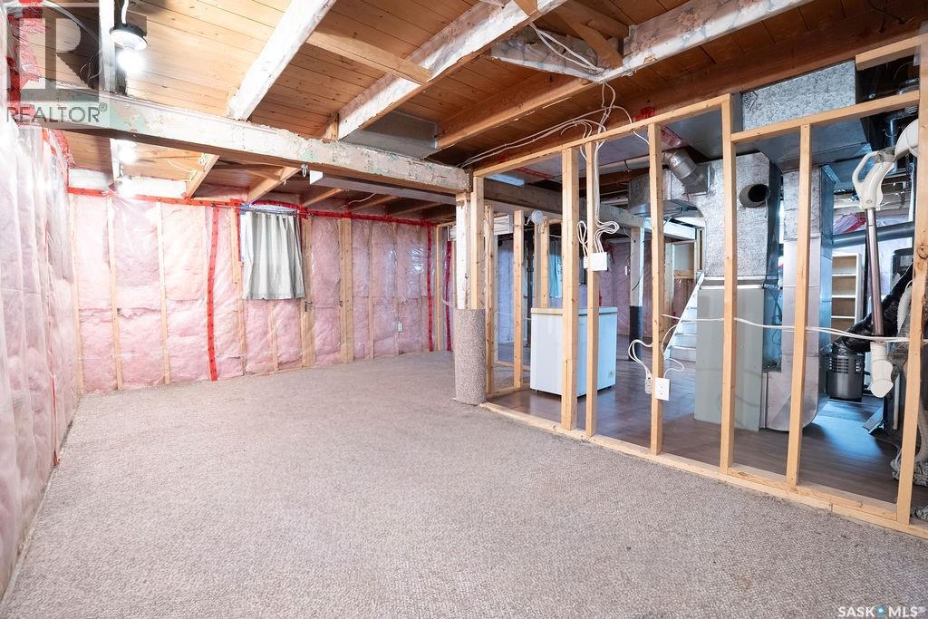 702 29th STREET W - Image 16