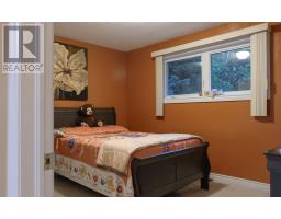 19 Elmwood Crescent thumbnail 15