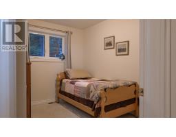 19 Elmwood Crescent thumbnail 17