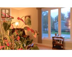 19 Elmwood Crescent thumbnail 4