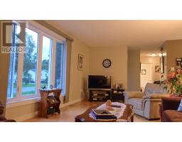 19 Elmwood Crescent thumbnail 6